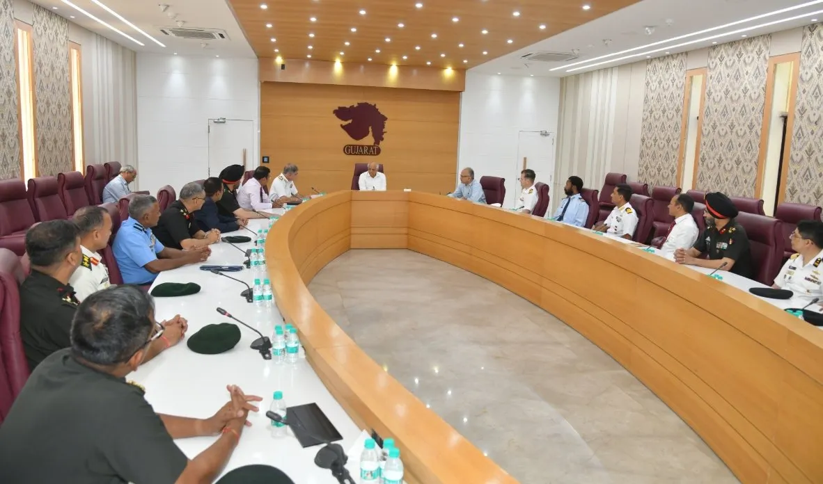 મુખ્યમંત્રી ભૂપેન્દ્ર પટેલ સાથે NDC અધિકારીઓની મુલાકાત, ગુજરાતના વિકાસ મોડેલ પર વિસ્તૃત ચર્ચા 3 Gujarat CM Bhupendra Patel NDC Meeting Development 2.jpeg