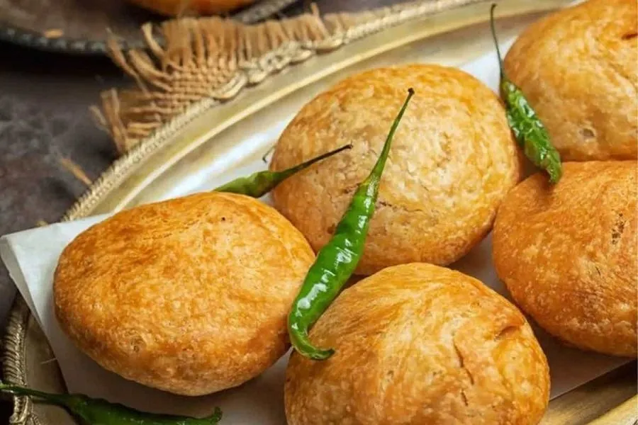 રસોડામાં આવશે રાજસ્થાનની ગલીઓની સુગંધ! શીખો પરફેક્ટ કચોરી બનાવવાની રીત 3 Rajasthani Kachori