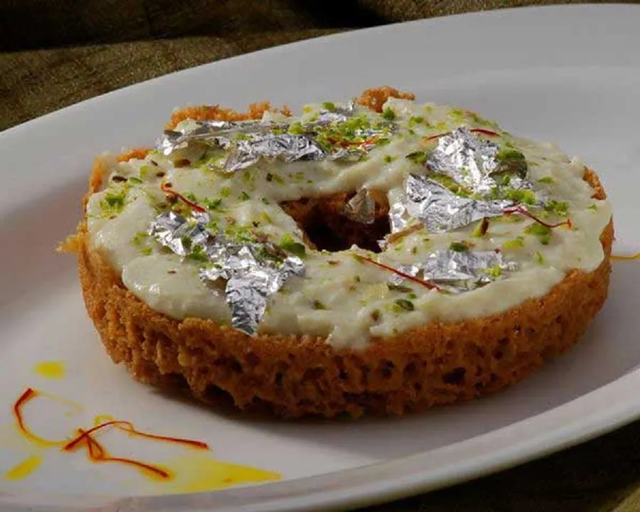 ઘરે જ બનાવો બજાર જેવો કુરકુરો અને સ્વાદિષ્ટ ઘેવર, આ રહી બનાવવાની સૌથી સરળ રેસીપી 2 gevar11.jpg