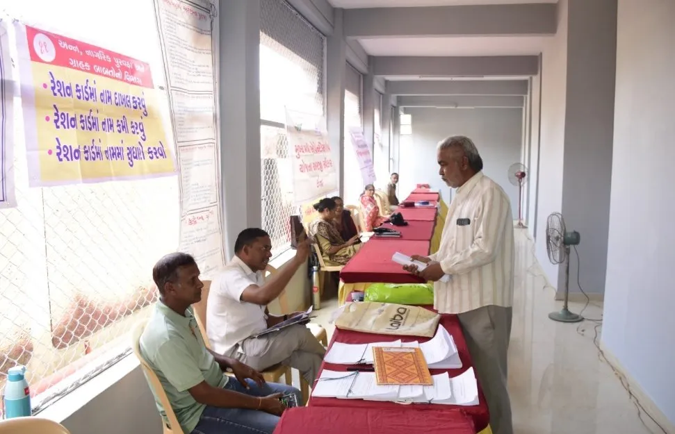 વ્યારા નગરપાલિકામાં સેવાસેતુ કાર્યક્રમથી નાગરિકોને રાહત, ગુડ ગવર્નન્સનું ઉત્તમ ઉદાહરણ પૂરું પડ્યું 2 Tapi SevaSetu 2.0 Citizen Service Resolution 2.jpeg