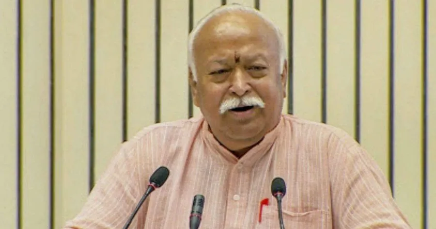 સોશિયલ મીડિયાના યુગમાં RSS બદલશે પોતાની સ્ટ્રેટેજી: સંઘ પ્રમુખ મોહન ભાગવતે ડિજિટલ પ્લેટફોર્મ પર સક્રિયતા વધારવા આપ્યો આદેશ 2 MOHAN BHAGVAT.jpg