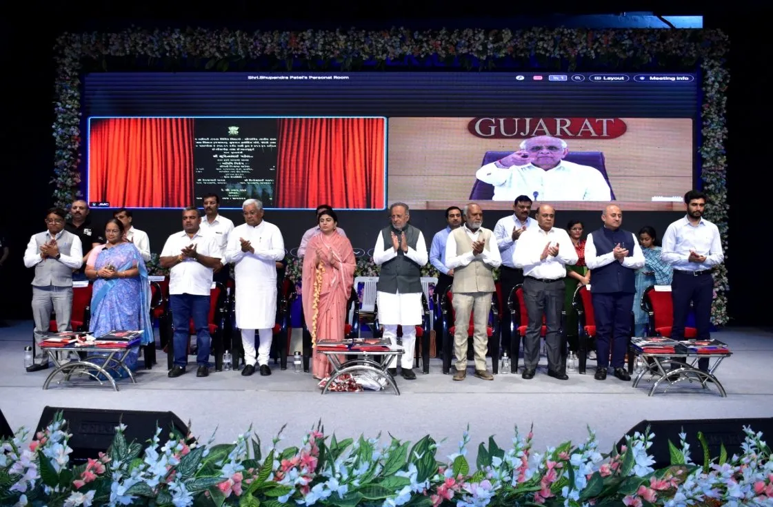 જામનગરને રૂ. ૪૧૨ કરોડના વિકાસકાર્યોની ભેટ, મુખ્યમંત્રી ભૂપેન્દ્ર પટેલે ‘વિકાસ ભી વિરાસત ભી’નો મંત્ર સાકાર કર્યો 2 Jamnagar Development Projects Bhupendra Patel 2026 2.jpeg