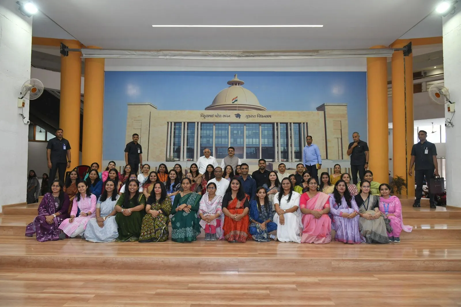 સ્પીપાના તાલીમાર્થી અધિકારીઓની ગુજરાત વિધાનસભાની અભ્યાસ મુલાકાત 2 SPIPA Gujarat Assembly Training Visit 2026.png