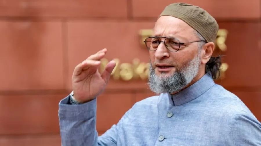 ‘ગંગામાં ઈફ્તાર કરવાથી કયો કાયદો તૂટ્યો?’: ઓવૈસીના સણસણતા સવાલ, નદીમાં ભોજન કરવાના નિયમો પર છેડાઈ નવી ચર્ચા 3 avesi.jpg