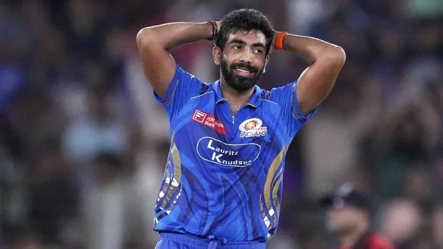 શું જસપ્રીત બુમરાહ ફરી ઈજાગ્રસ્ત? IPL 2026 પહેલા મુંબઈ ઈન્ડિયન્સના આ દિગ્ગજ બોલરે વધારી ચિંતા 2 jas.jpg