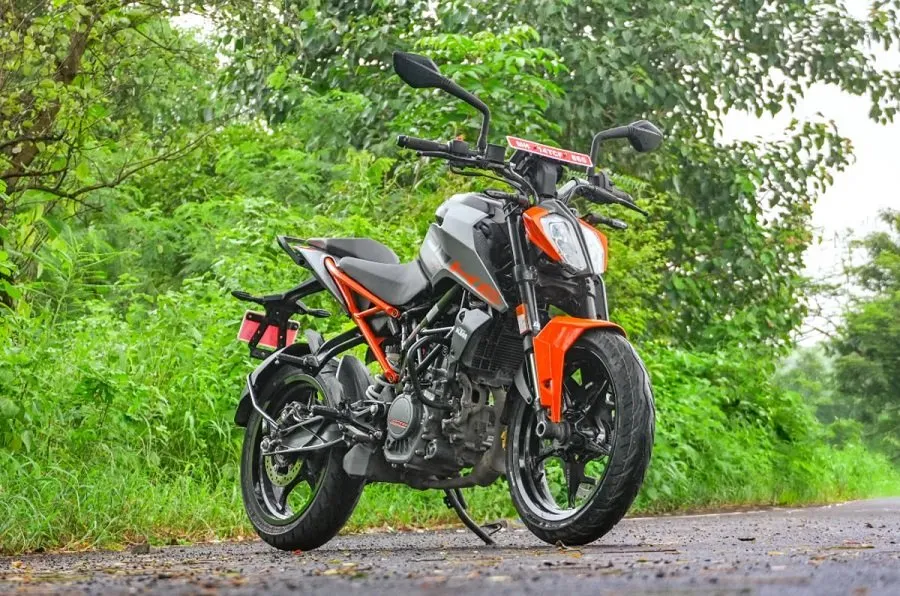 KTM 160 Duke ખરીદતા પહેલા જાણી લો આ 5 મહત્વની વાતો, શું તે તમારા બજેટમાં ફિટ બેસે છે? 2 bike.jpg