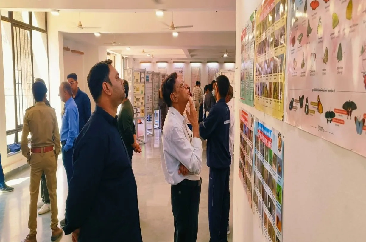રાજકોટમાં વિશ્વ વન દિવસ નિમિત્તે વિશેષ સ્ટેમ્પ વિમોચન અને ફિલેટેલી પ્રદર્શનનું ભવ્ય ઉદ્ઘાટન 2 Rajkot World Forest Day Philately Exhibition Special Cancellation 1.jpeg