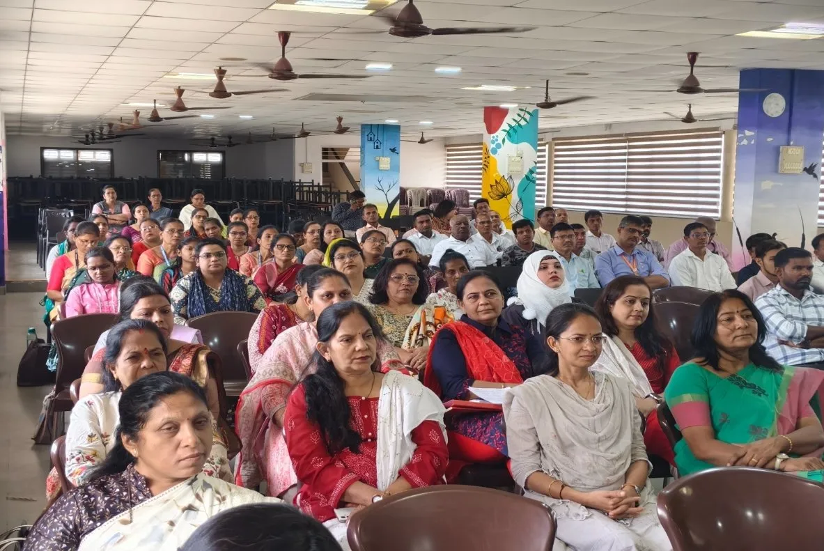 વાપીમાં નોન-ગ્રાન્ટેડ શાળાઓ માટે વોકેશનલ શિક્ષણ અંગે માર્ગદર્શન સેમીનાર યોજાયો 2 Vocational Education Seminar Vapi Valsad NEP2020 1.jpeg