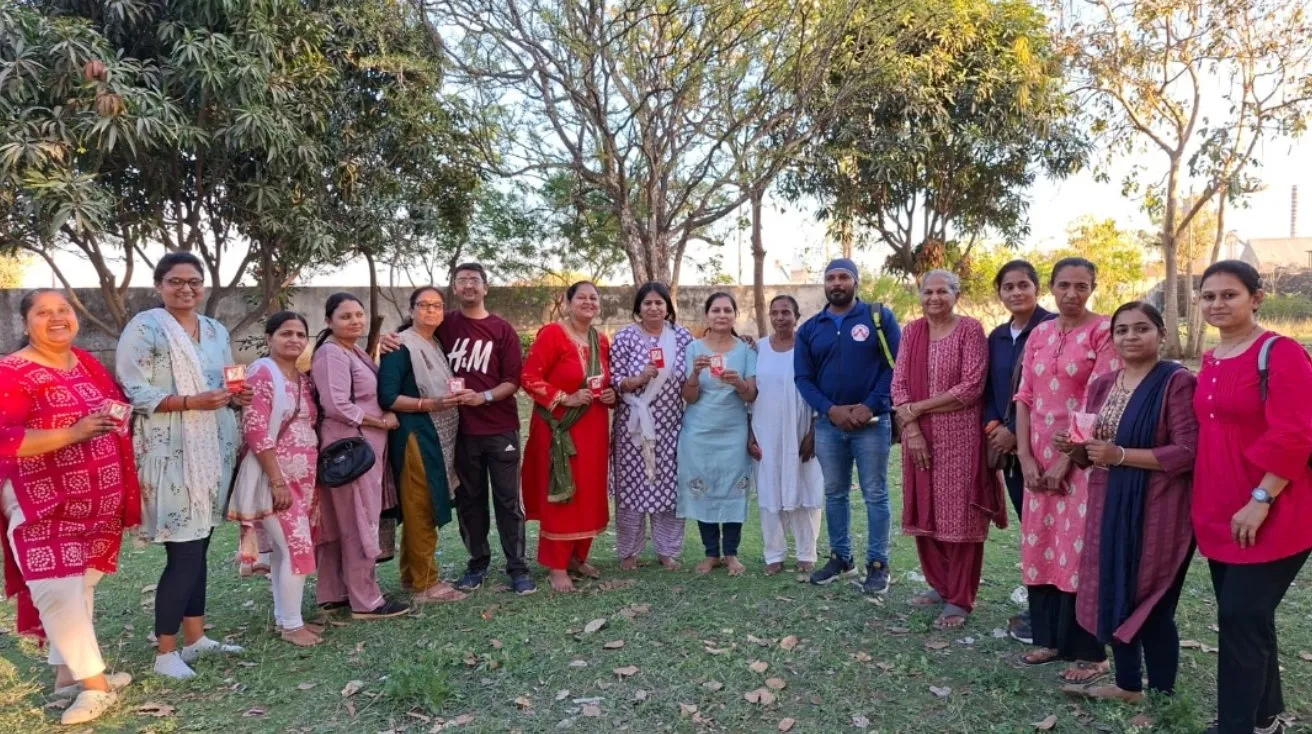 ગુજરાત રાજ્ય યોગ બોર્ડ દ્વારા જાંબુવન ગુફામાં ‘100 ડેઝ કાઉન્ટડાઉન’નો પ્રારંભ, સ્વસ્થ ગુજરાત અભિયાનને મળ્યો વેગ 2 Porbandar Yoga Countdown Jambuvan Cave Healthy Gujarat.jpeg