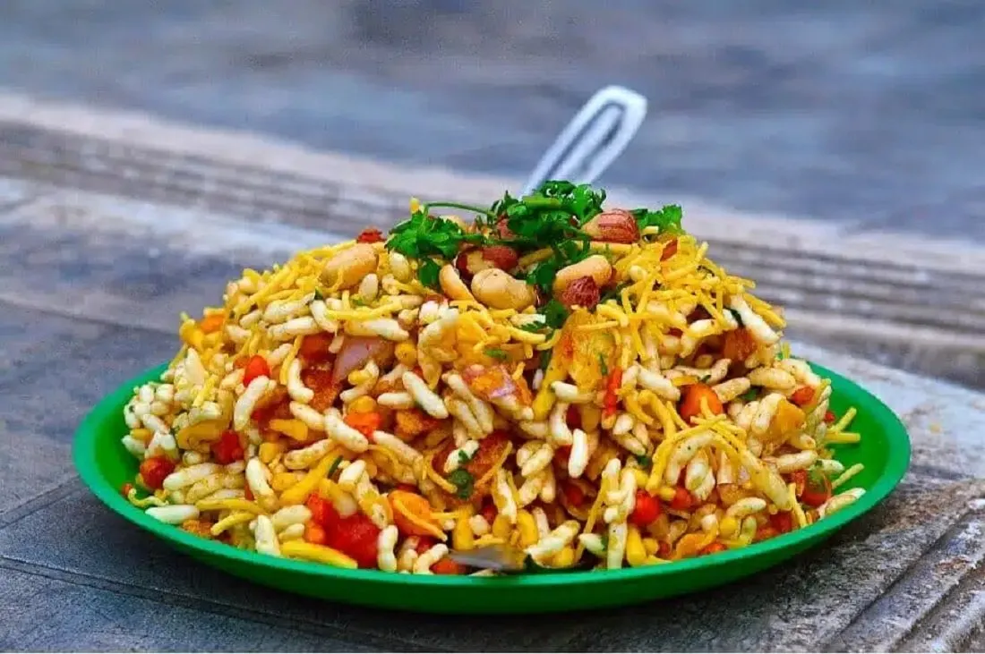 મિનિટોમાં તૈયાર થશે લારી જેવી લાજવાબ ભેલપૂરી, સ્વાદ એવો કે આંગળા ચાટતા રહી જશો! 2 Bhel Puri