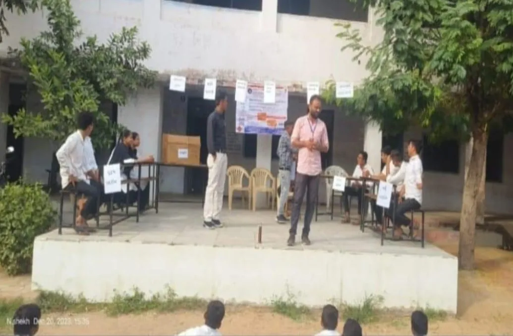 ઉમરેઠ પેટા ચૂંટણી 2026 માટે 46 ગામોમાં મતદાન જાગૃતિ અભિયાન, વિદ્યાર્થીઓ દ્વારા રેલી અને કાર્યક્રમો 2 Umreth By Election Voter Awareness Campaign 2.jpeg