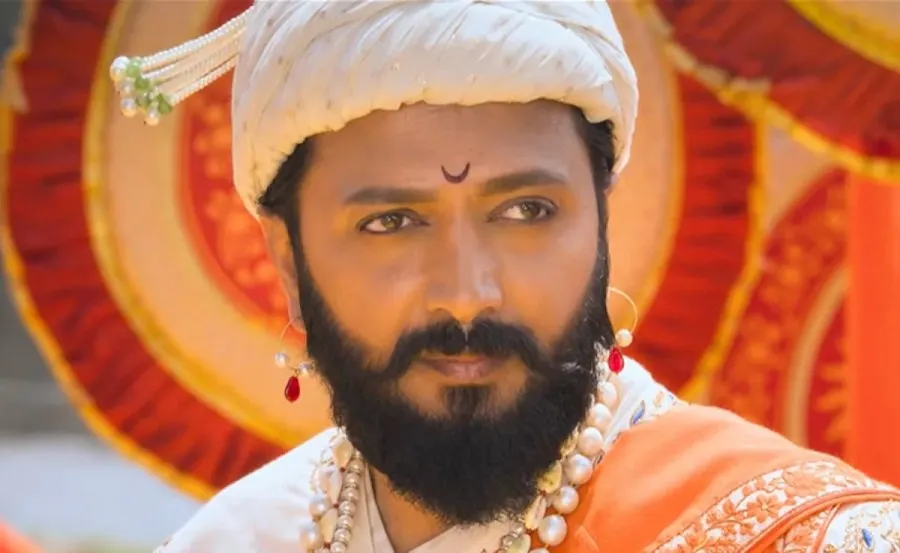 રાજા શિવાજી'ની કમાણી પર લાગી બ્રેક! 13મા દિવસે પહેલીવાર કલેક્શન ₹2 કરોડની નીચે 2 Raja Shivaji Movie