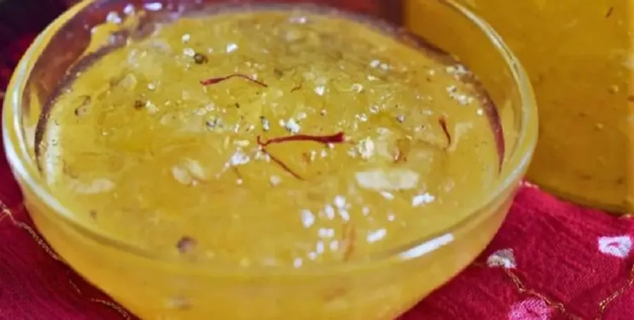 કાચી કેરીનો ખાટો-મીઠો અને રસીલો મુરબ્બો 3 morbba1.jpg