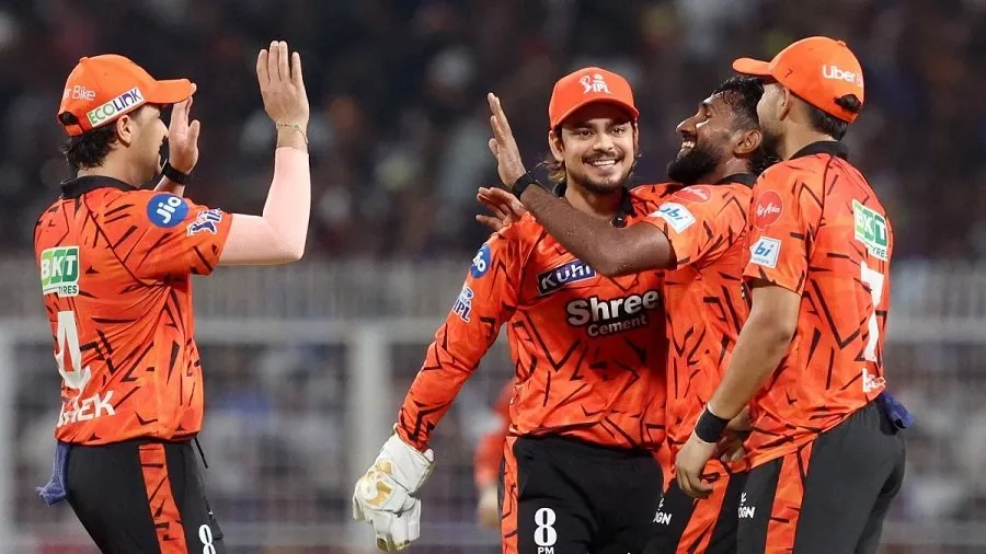 KKR vs SRH: હૈદરાબાદનો વિજયી શંખનાદ, ઉનાડકટ અને મલિંગાની સ્પીડ સામે કોલકાતા નતમસ્ત 3 kkr1.jpg