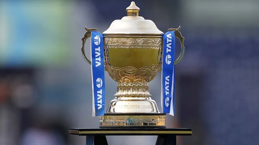 IPL 2026 પોઈન્ટ ટેબલમાં મચ્યો ભારે ઉલટફેર: છ ટીમો સમાન પોઈન્ટ સાથે ટકરાશે, જાણો કોણ છે નંબર વન? 3 trofi00.jpg