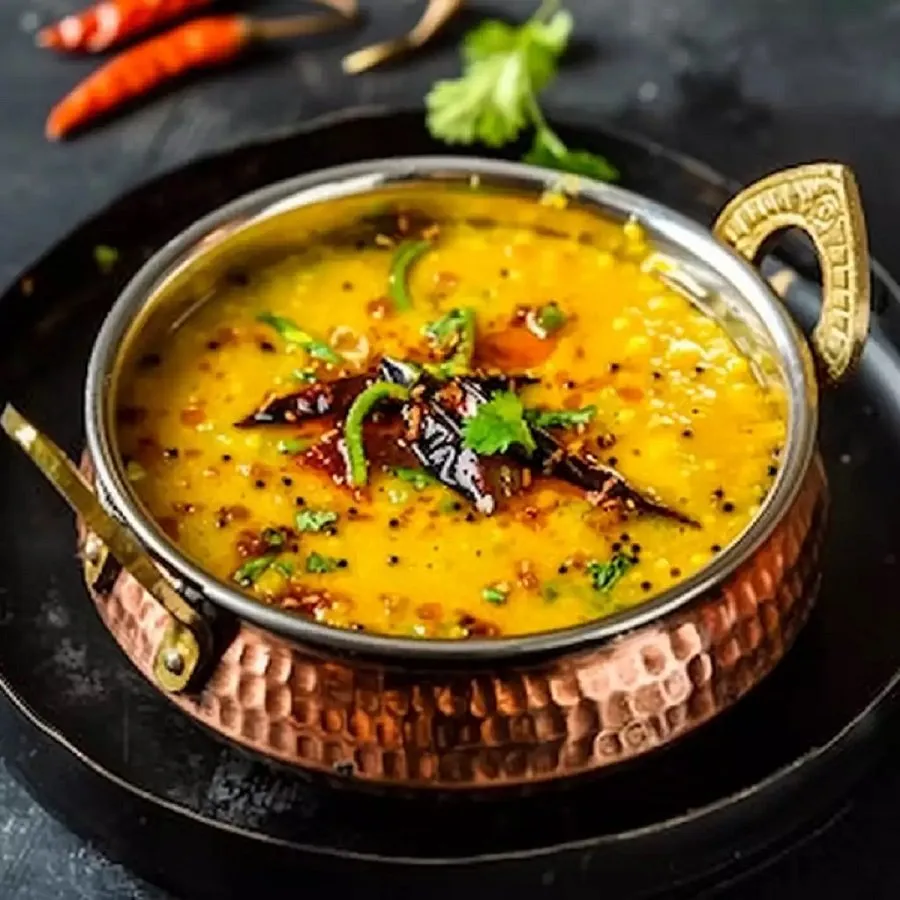 વિટામિન B12 ની ઉણપ દૂર કરવા આ રીતે ખાઓ મગની દાળ 2 Mung dal.jpg