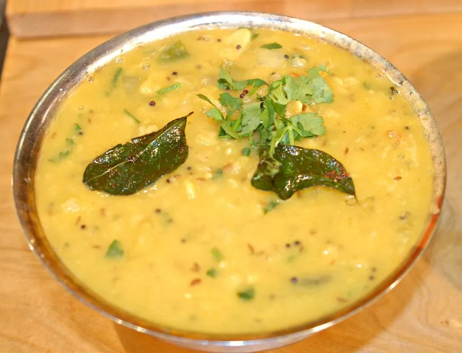 raw mango dal