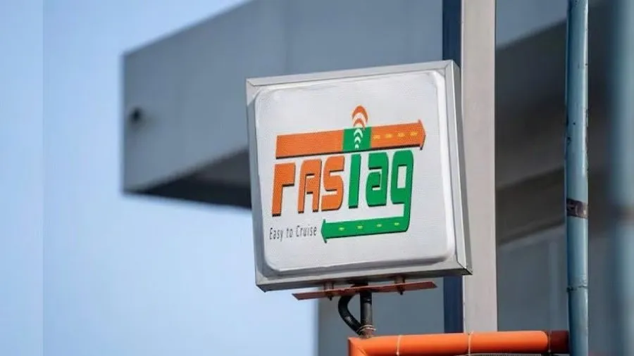ખોટી માહિતી વાળા FASTag થશે બ્લેકલિસ્ટ, NHAI એ જારી કરી નવી માર્ગદર્શિકા 2 fast tag.jpg