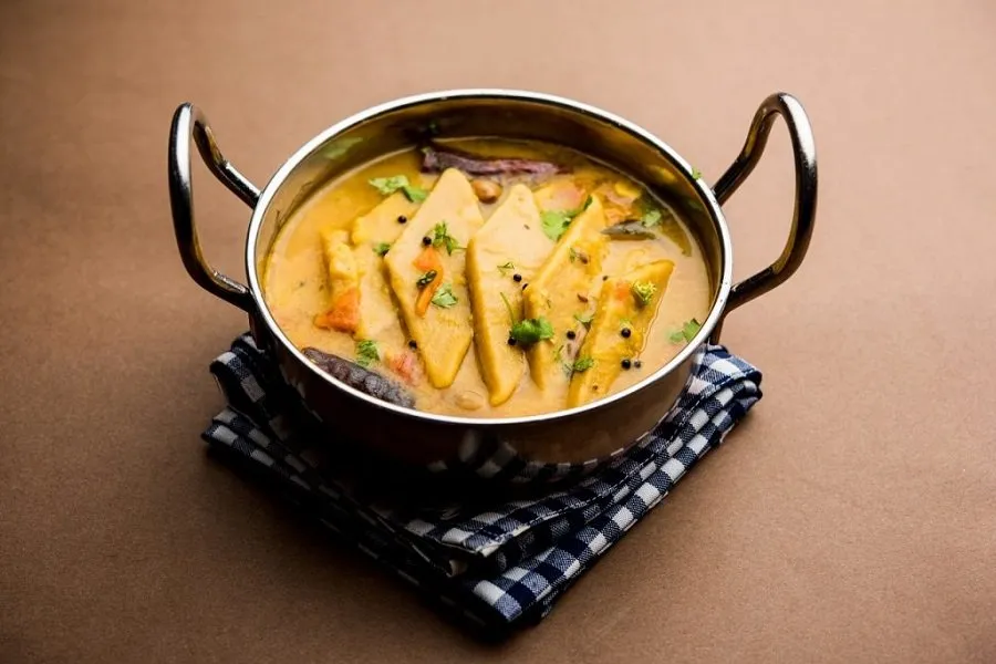 Dal Dhokli