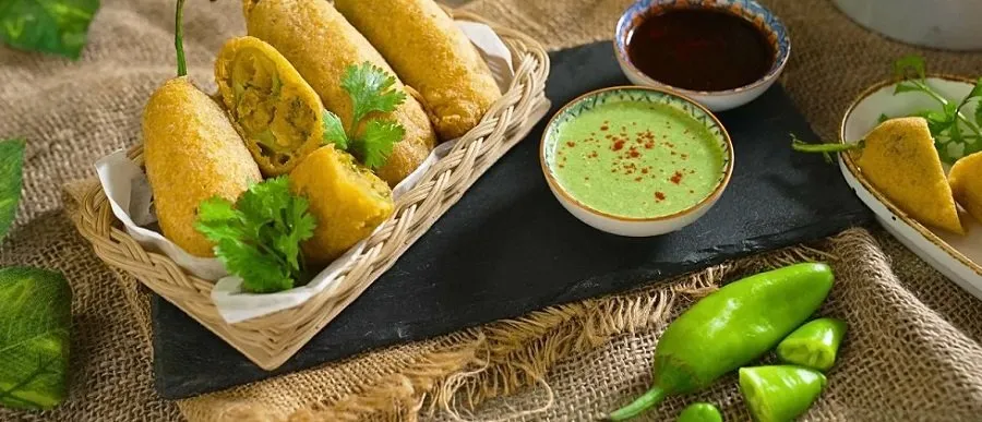 ઘરે કેવી રીતે બનાવવા અસલી જોધપુરી મરચા વડા? 2 vada.jpg