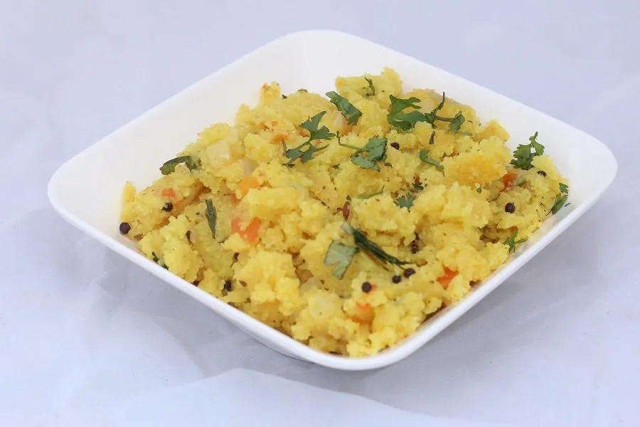 ડાયાબિટીસ અને વેઇટ લોસ માટે વરદાન છે આ નાસ્તો, નોંધી લો પૌષ્ટિક 'જુવાર ઉપમા'ની રેસીપી 2 Jowar Upma