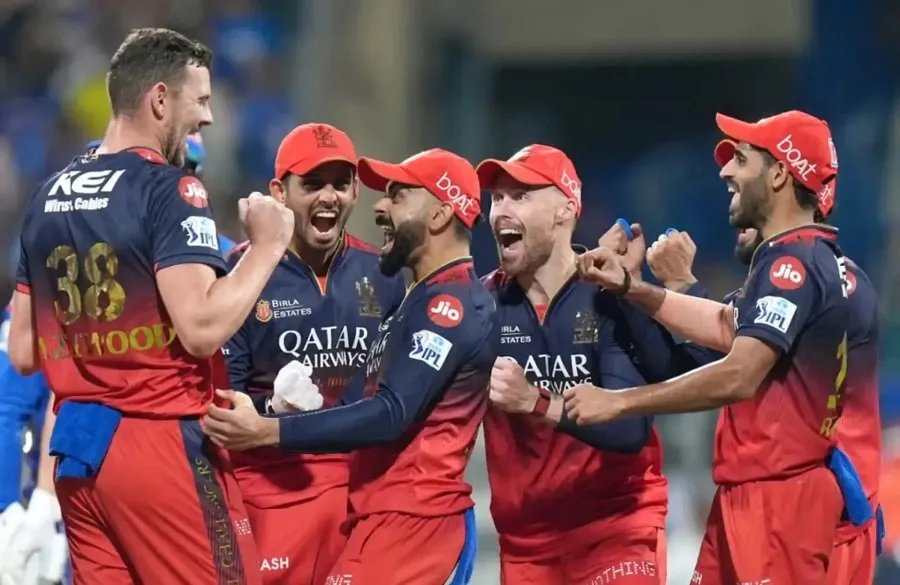 ચિન્નાસ્વામીમાં RCBનો 'સ્પેશિયલ 50': MI અને CSK ફેન્સ પણ જોતા રહી ગયા! 3 rrc1.jpg