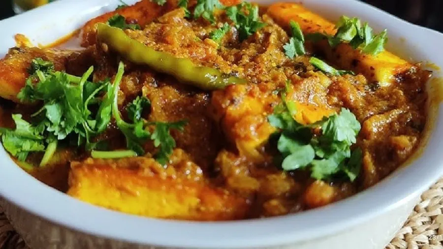રેસ્ટોરન્ટ જેવો સ્વાદ હવે ઘરે: આ રીતે બનાવો ટેસ્ટી 'લાહોરી પનીર કોરમા', 2 chikan1.jpg