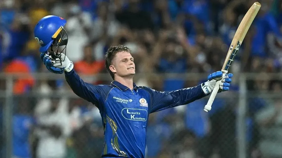 MI vs SRH: રયાન રિકલ્ટને રચ્યો ઈતિહાસ, મુંબઈ ઇન્ડિયન્સ માટે ફટકારી સૌથી ફાસ્ટ સદી 2 r.jpg
