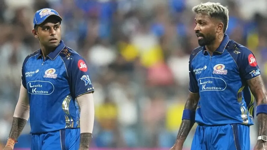 IPL 2026: શું મુંબઈ ઈન્ડિયન્સ આઉટ? પ્લેઓફમાં પહોંચવા માટે હવે MI પાસે બચ્યો છે માત્ર આ એક જ રસ્તો 2 hardik.jpg