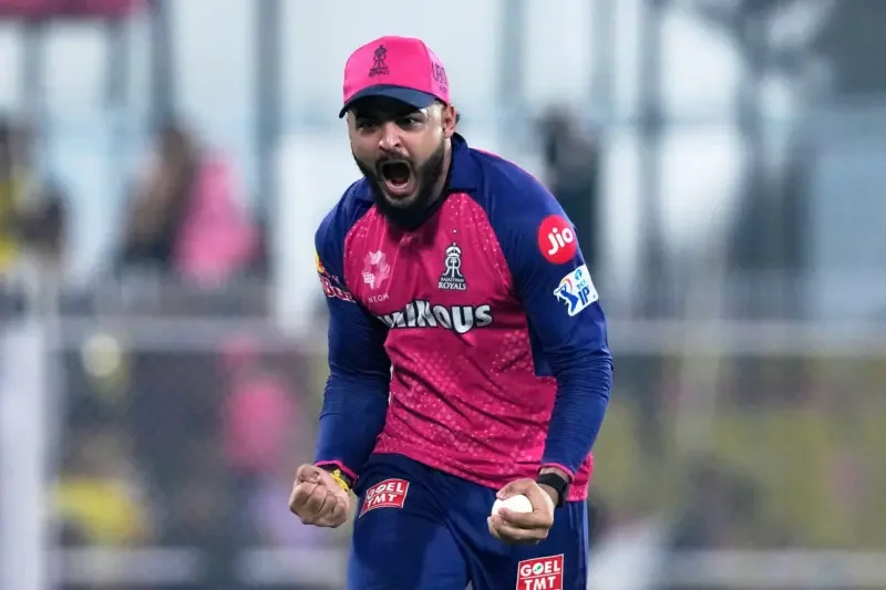 રિયાન પરાગના વિવાદ બાદ BCCI લાલઘૂમ, IPLની છબી બગડતા કડક કાર્યવાહીના સંકેત 3 c2bf583ecb5524e999168bb171e56f99833be6b426460c9d5fb17569efd11b42