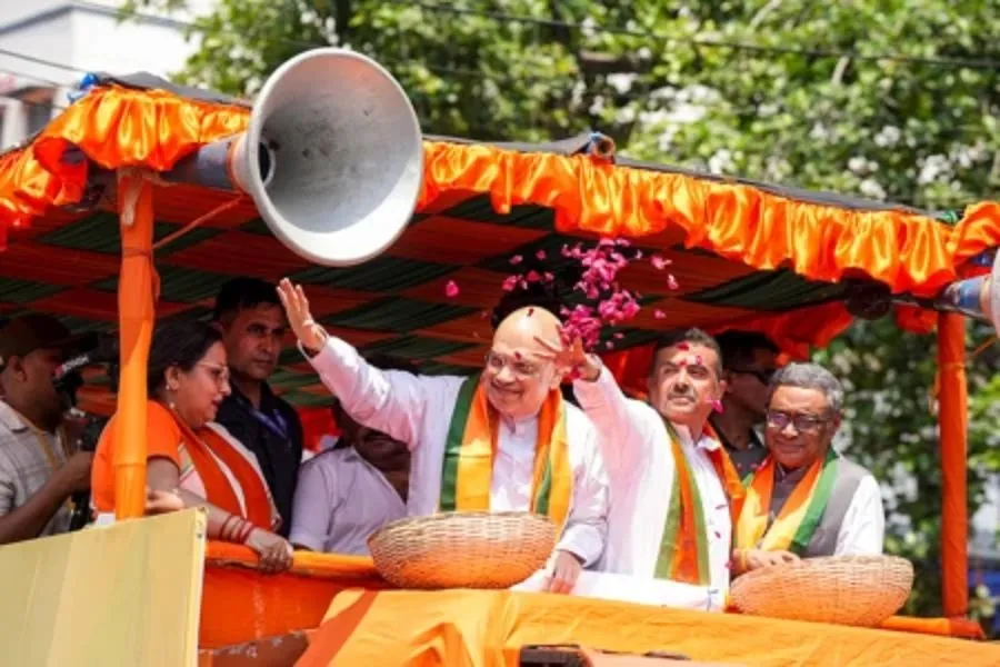 બંગાળમાં 'કમળ' ખીલ્યું: મમતાના ગઢમાં ભાજપની પ્રચંડ બહુમતી, 8 મેના રોજ નક્કી થશે નવા મુખ્યમંત્રી 3 amit shah.jpg