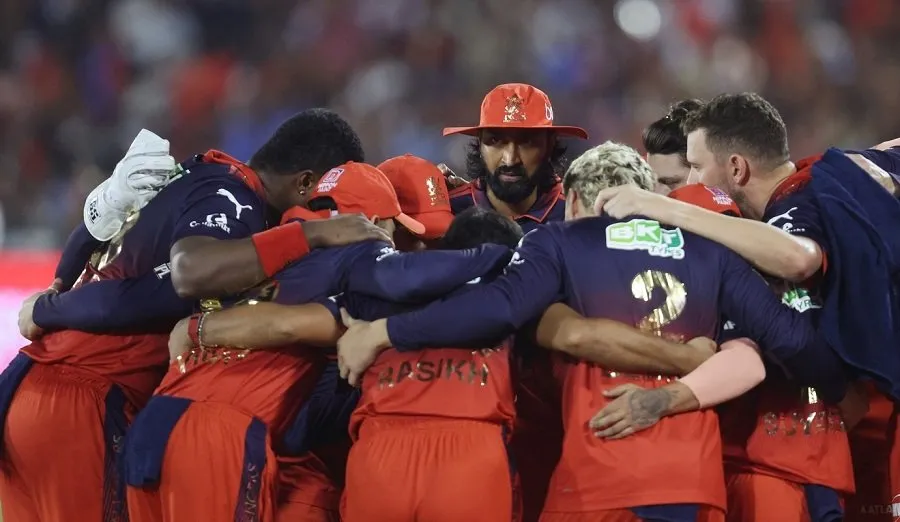 IPL 2026: પ્લેઓફની રેસ બની રોમાંચક; RCB ટોપ-2ની નજીક, SRH અને GT વચ્ચે ખરાખરીનો જંગ 2 rcb.jpg