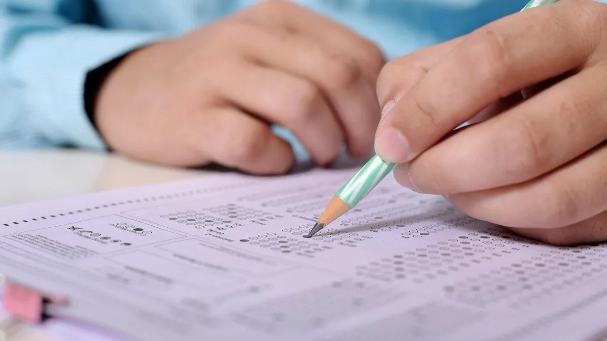 NEET UG 2026 પરીક્ષા રદ! જાણો હવે ક્યારે લેવાશે ફરી એક્ઝામ અને શું હશે નવી ગાઈડલાઈન? 2 NEET UG 2026