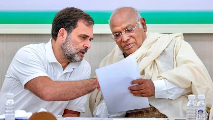 કેરળ CM પદ માટે દિલ્હીમાં મંથન: આ મોટા નેતાનું નામ રેસમાં સૌથી આગળ, જાણો કોના પર પસંદગીનો કળશ ઢોળાશે 2 rahul.jpg