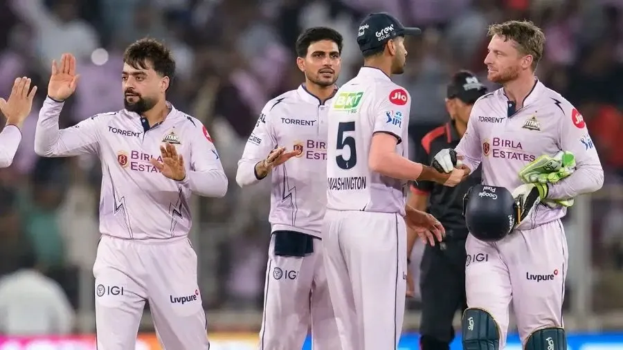 IPL ટેબલમાં મહા-ઉથલપાથલ: ગુજરાત બન્યું નંબર-1, પ્લેઓફના સમીકરણોમાં મચી ગઈ ભારે 2 gt 1.jpg