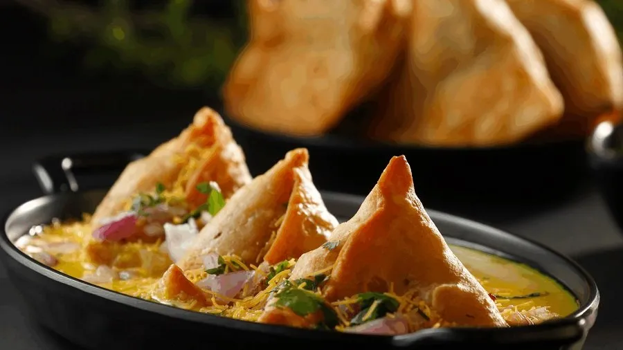 Kadhi samosa