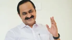 "VIP સંસ્કૃતિનો અંત? જાણો કેમ આ મુખ્યમંત્રીએ નવી લક્ઝરી કાર ખરીદવાની સ્પષ્ટ ના પાડી દીધી!" 3 vd s