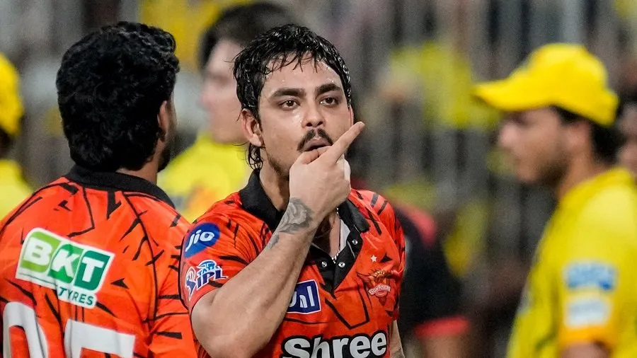 મેદાન પર વિવાદ: ઈશાન કિશને ચેપોકમાં પહેલા CSKની સિસોટીઓની મજાક ઉડાવી, પછી ઇન્સ્ટાગ્રામ પર લખ્યું– ‘સિસોટી કરતાં ફક્ત એક જ વસ્તુ વધુ જોરદાર…’ 2 isan.jpg