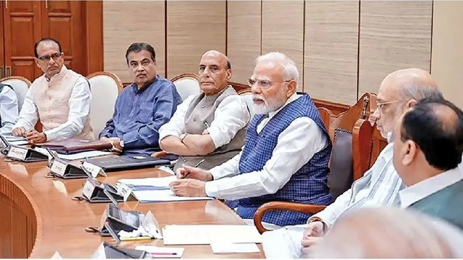 પીએમ મોદીની અધ્યક્ષતામાં મંત્રી પરિષદની બેઠક યોજાઈ: 11 મહિના બાદ મળેલા મંત્રીઓને વડાપ્રધાને આપ્યો નવો મંત્ર 2 meeting2.jpg