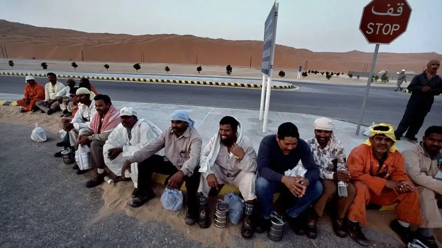 પાકિસ્તાન પર UAE ની મોટી સર્જિકલ સ્ટ્રાઈક! હજારો પાકિસ્તાનીઓને દેશમાંથી હાંકી કઢાયા, લાઈફ સેવિંગ્સ અને સામાન પણ જપ્ત 2 park1.jpg