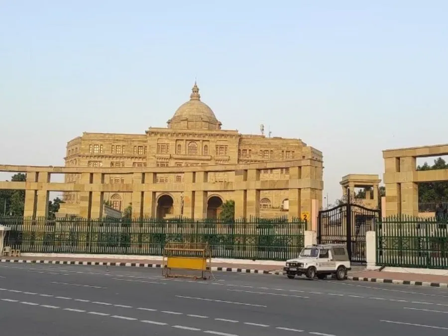 UP ને મળશે નવી હાઈટેક વિધાનસભા: લખનઉમાં ૨૪૫ એકર જમીન પર ભવ્ય ઈમારત ઊભી કરવા ટેન્ડર જાહેર 3 UP1.jpg