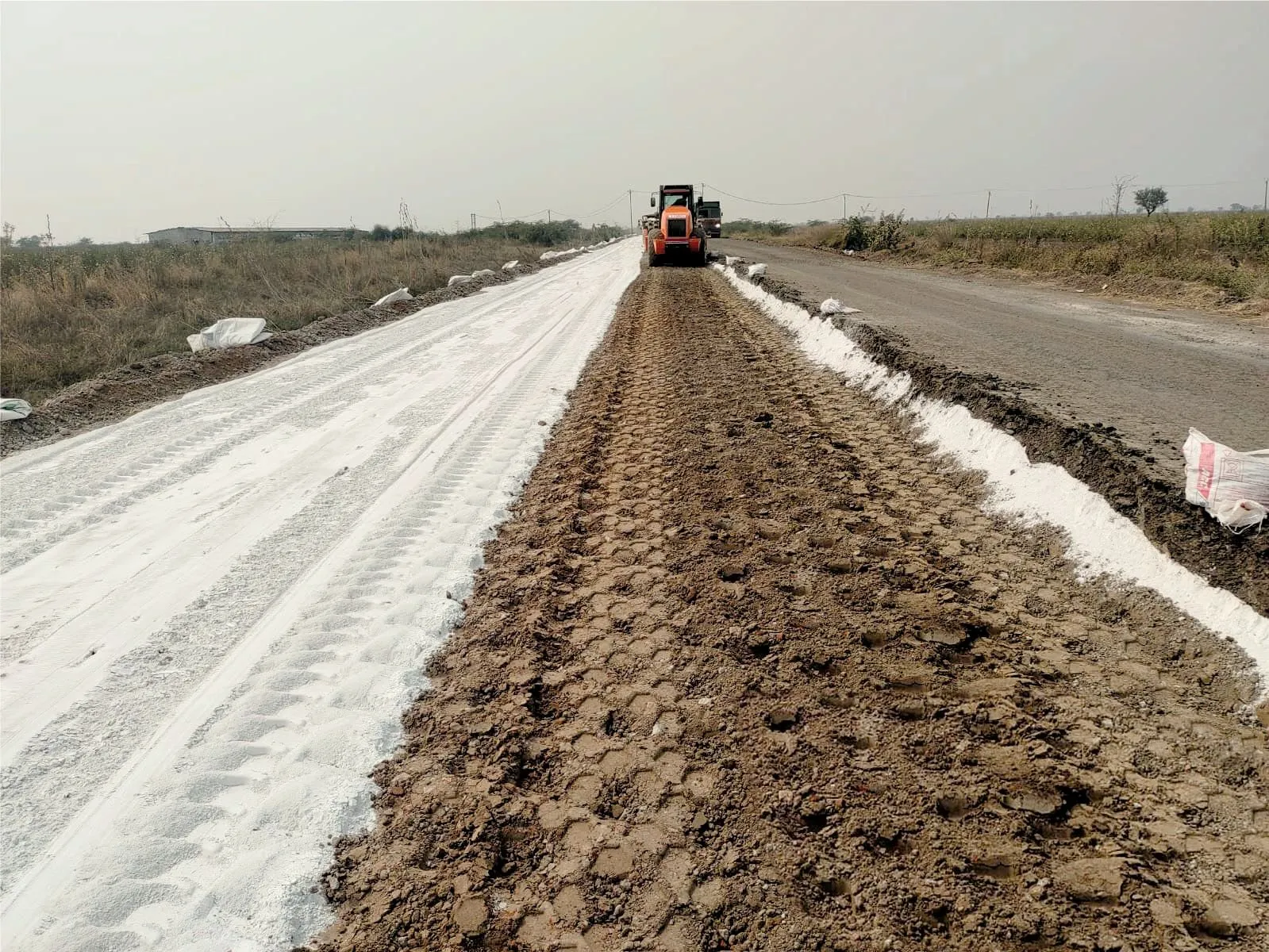 ગુજરાતમાં ઇન્ફ્રાસ્ટ્રક્ચર ક્રાંતિ: ₹1147 કરોડના ખર્ચે રાજ્યના 20 મહત્વના માર્ગો હવે 'ગ્રીન ટેક્નોલોજી' થી ચમકશે 2 WhatsApp Image 2026 05 23 at 6.36.05 PM.jpeg