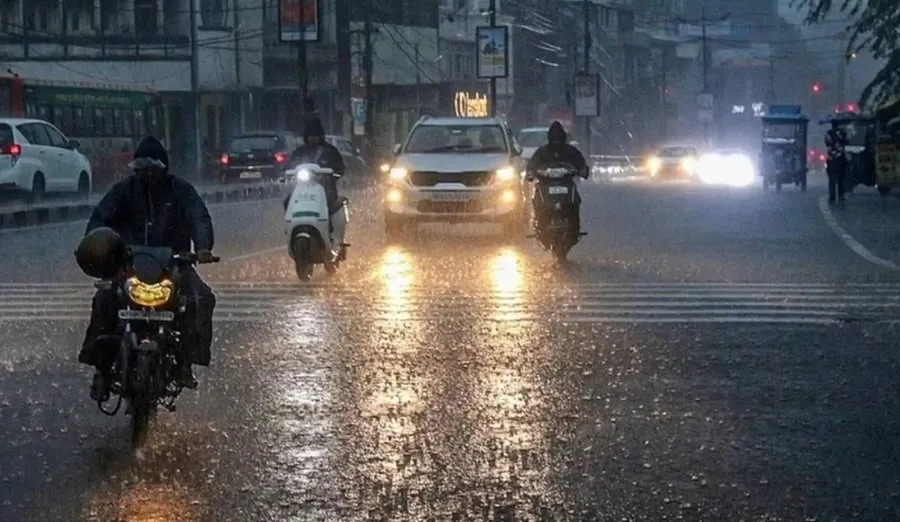 દિલ્હીવાસીઓ માટે રાહતના સમાચાર: શુક્રવારથી પ્રચંડ ગરમી ઘટશે, વરસાદની એન્ટ્રી થવાની સંભાવના 3 delhi.jpg