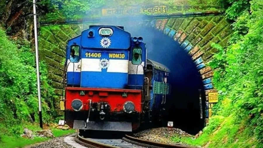 હવે તત્કાલ ટિકિટ માટે નહીં ખાવા પડે ધક્કા: IRCTC ની આ શાનદાર ટ્રિક અપનાવો, સેકન્ડોમાં થશે બુકિંગ 3 ticket2.jpg