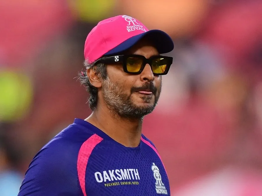 IPL 2026: કુમાર સંગાકારાએ સેમ કુરનની વ્યાવસાયિકતા પર ઉઠાવ્યા સવાલ, જાણો શું છે સમગ્ર વિવાદ 3 o.jpg
