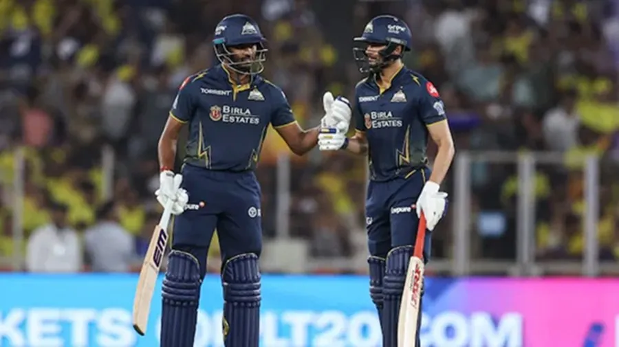 IPL 2026 ફાઇનલ પહેલા ગુજરાત ટાઇટન્સ મુશ્કેલીમાં: ખરાબ હવામાનના કારણે અમદાવાદ પહોંચવામાં ભારે વિલંબ 3 gt1.jpg