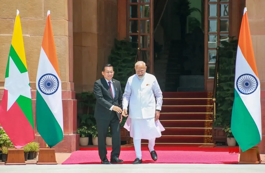 PM મોદી અને મ્યાનમારના રાષ્ટ્રપતિ મિન આંગ હ્લાઈંગ વચ્ચે હૈદરાબાદ હાઉસમાં મહત્વની બેઠક 2 pm modi.jpg