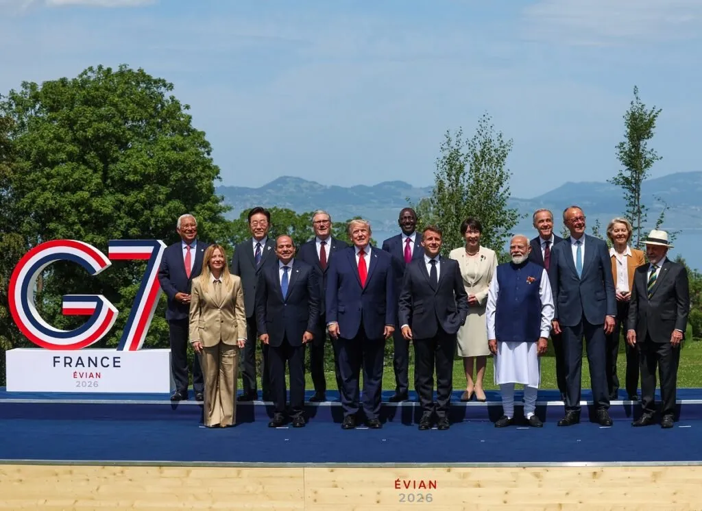 G-7 સમિટમાં કેમેરા પાછળ ઘટેલી રોમાંચક ઘટનાઓ 2 G 7 Summit