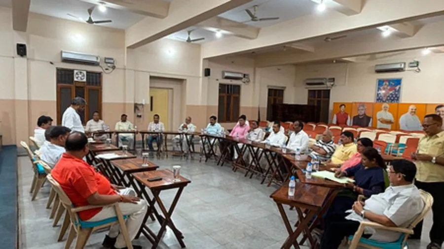 ઝારખંડમાં રાજ્યસભા ચૂંટણીનો જંગ: ક્રોસ-વોટિંગના ડર વચ્ચે આવતીકાલે મતદાન 3 jarkhand.jpg