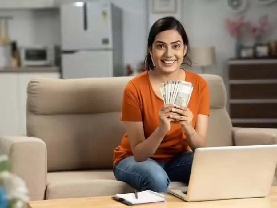 ગૃહિણીઓ ઘરબેઠા માત્ર ₹100થી શરૂ કરો રોકાણ 3 Investment tips.1.jpg